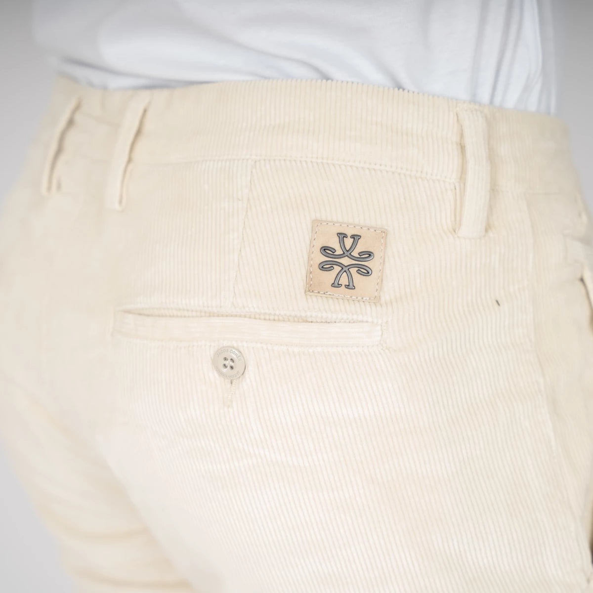 Jacob Cohen Pantalon off-white corduroy | Bobby