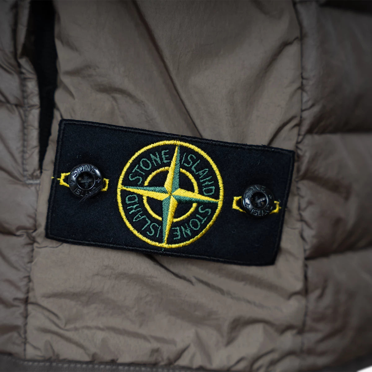 Stone Island Bodywarmer bruin