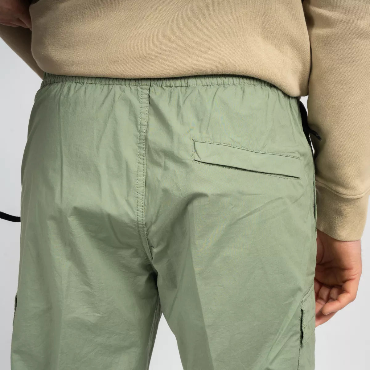 Stone Island Cargopants Sage Groen | Paracadute