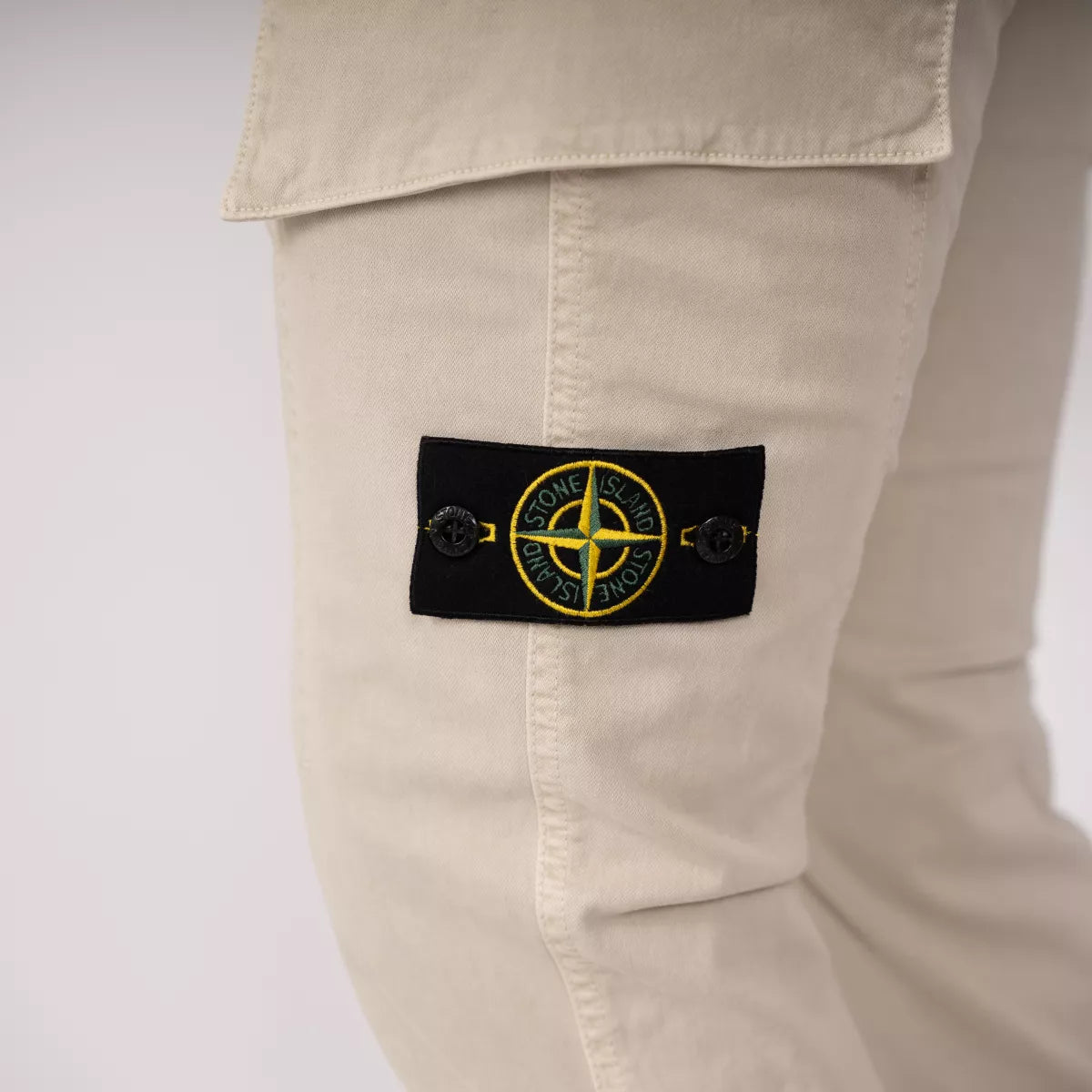 Stone Island cargopants off-white | 301L1 STRETCH BROKEN TWILL